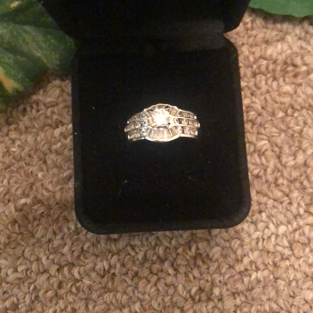 Women’s Sliver Ring